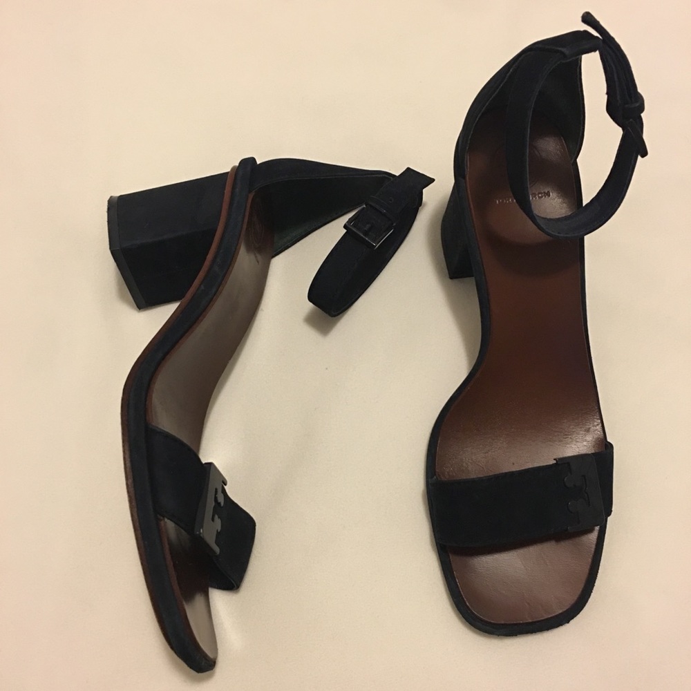 Tory Burch heel Sandals Size 7 1/2